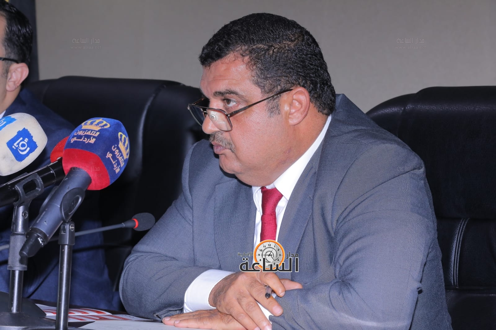 Madar Al-Saa Images 0.10647681056577607