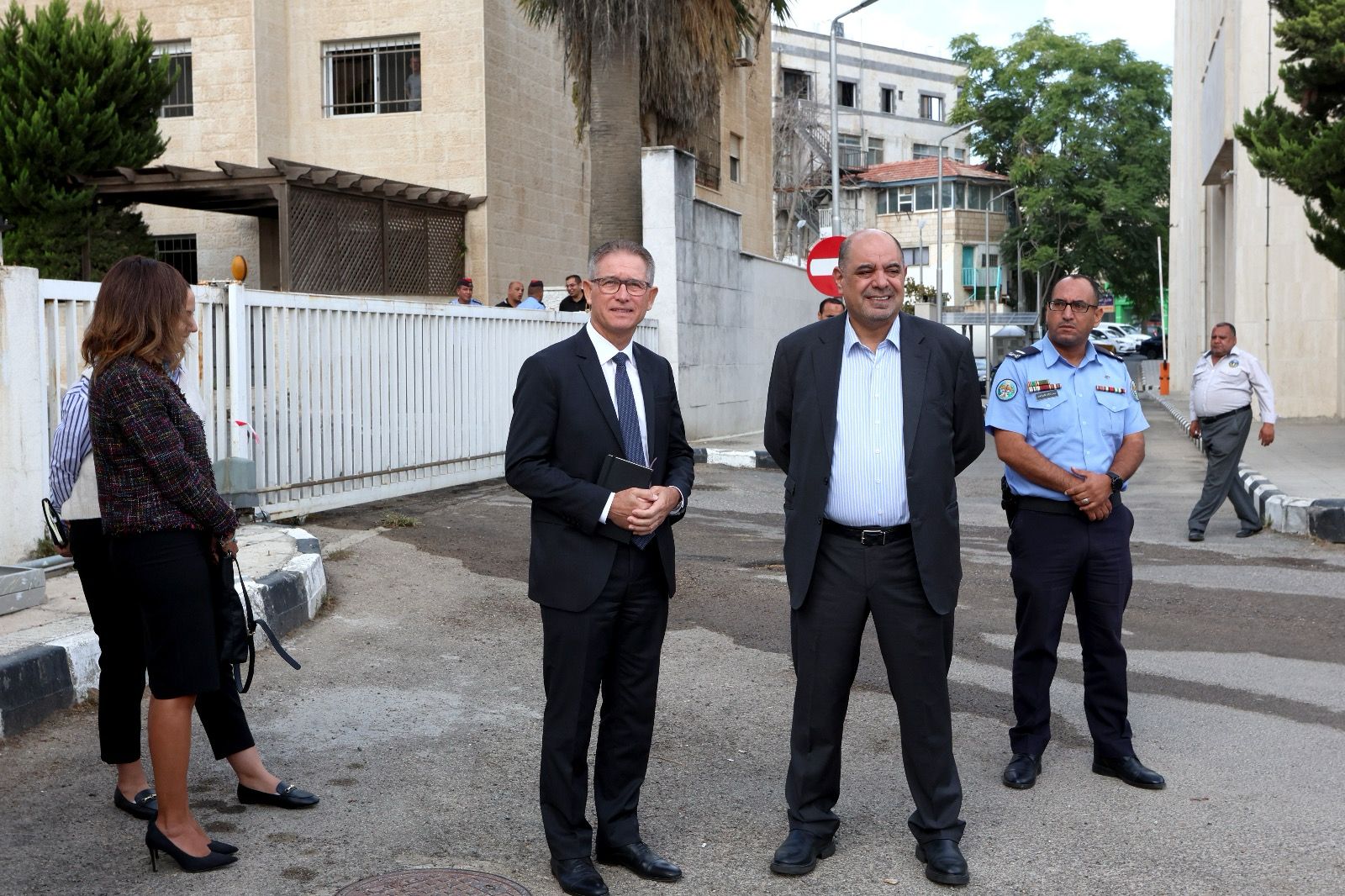 Madar Al-Saa Images 0.41570178197242247