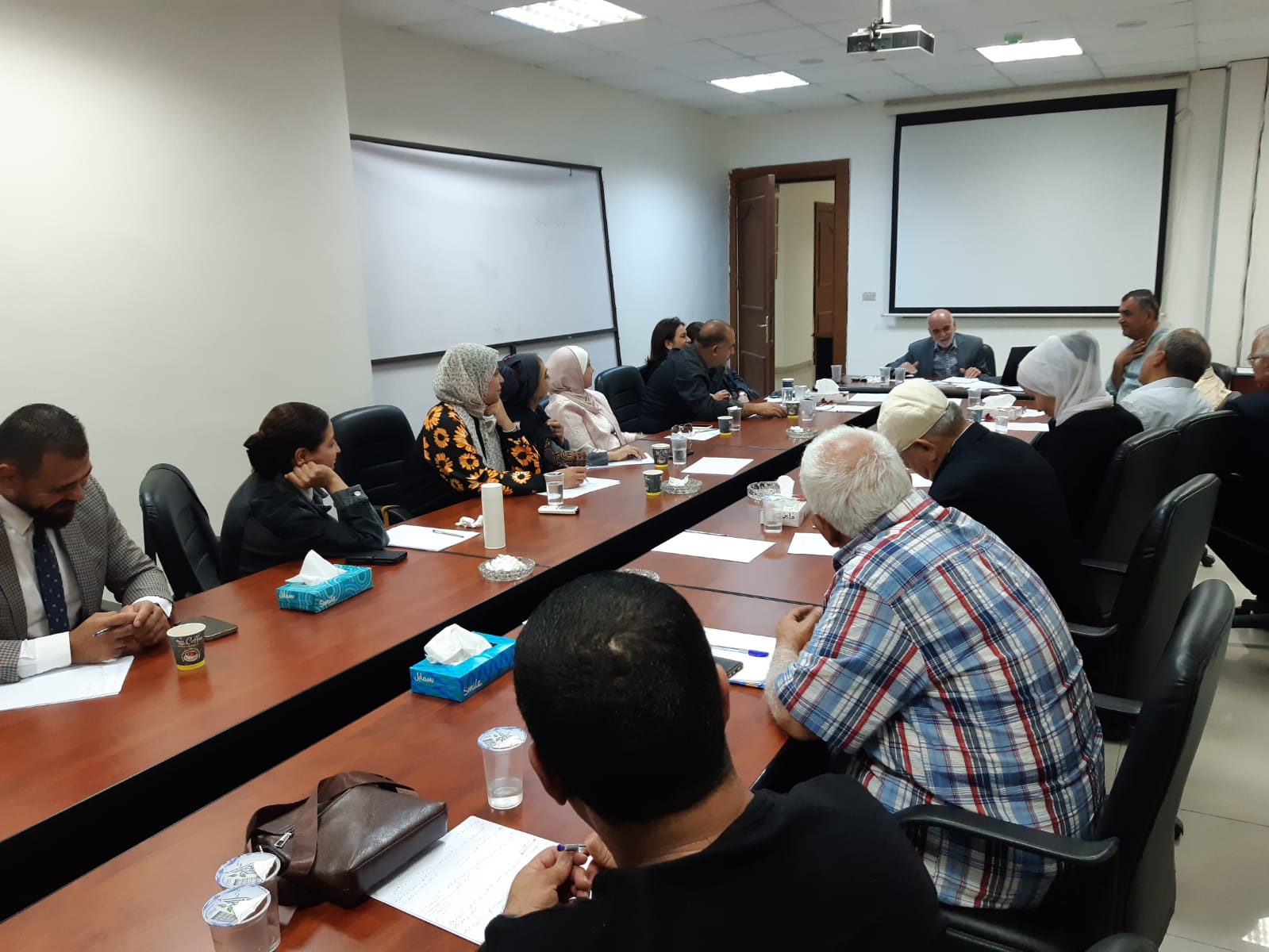 Madar Al-Saa Images 0.14343369673333717