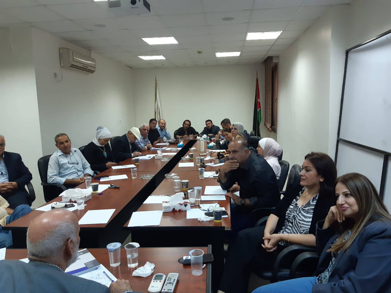 Madar Al-Saa Images 0.4088459194836769