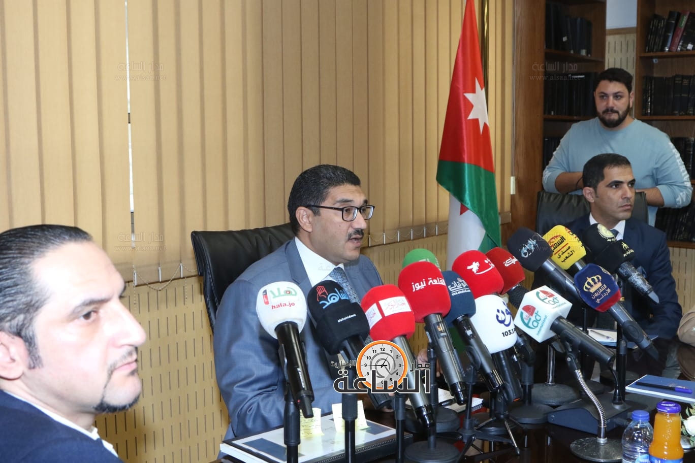 Madar Al-Saa Images 0.13183068909401074