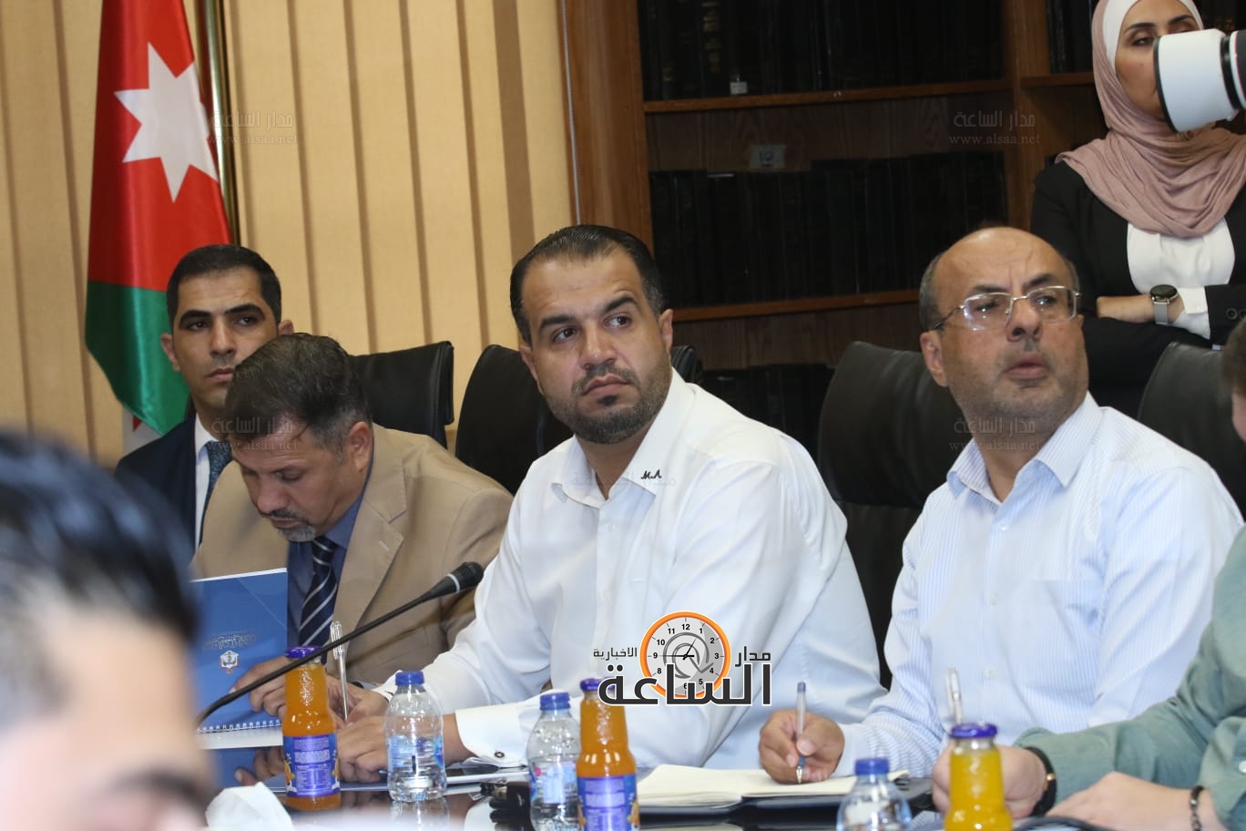 Madar Al-Saa Images 0.30468011884398594