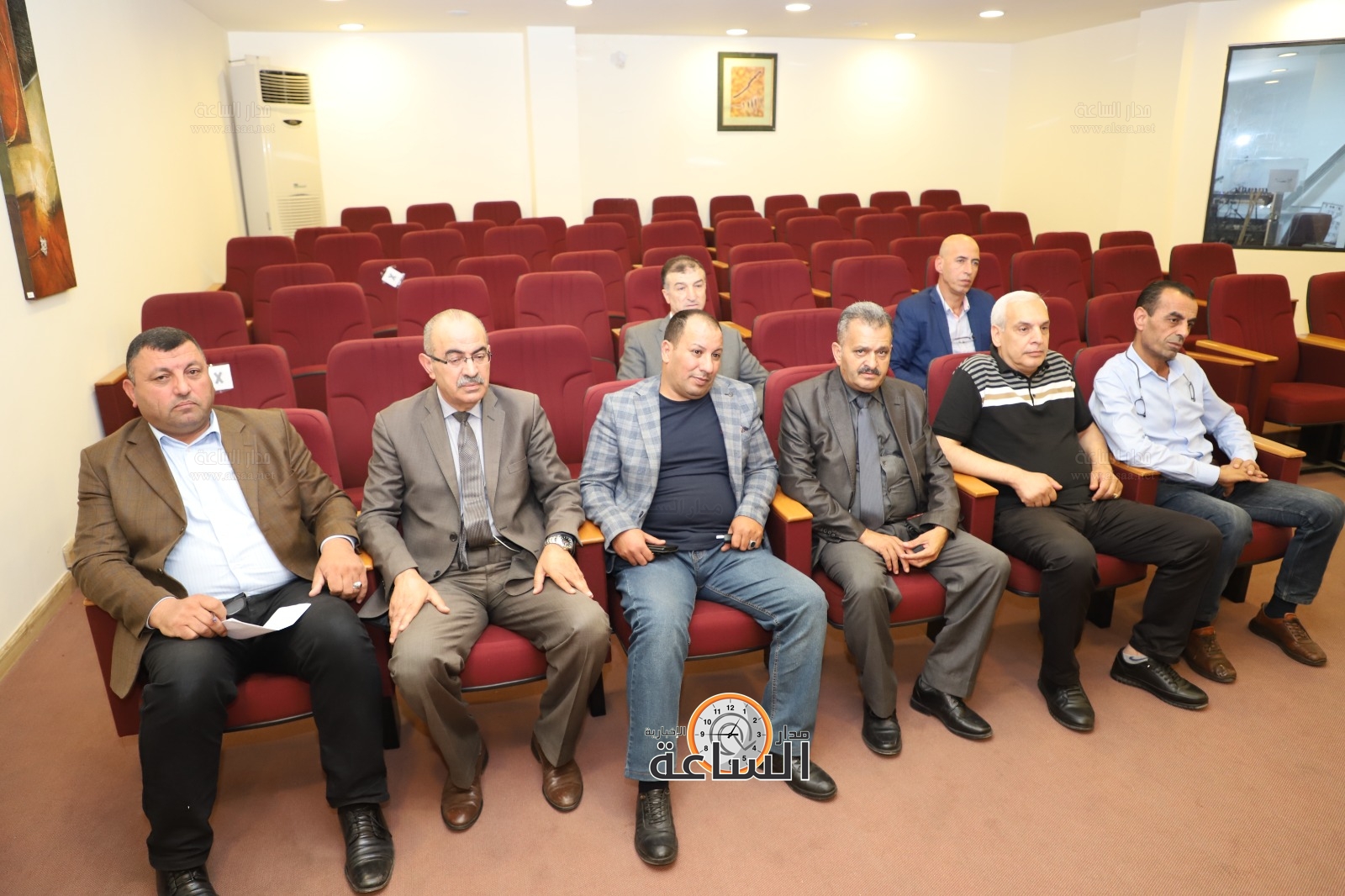 Madar Al-Saa Images 0.5645154247605508