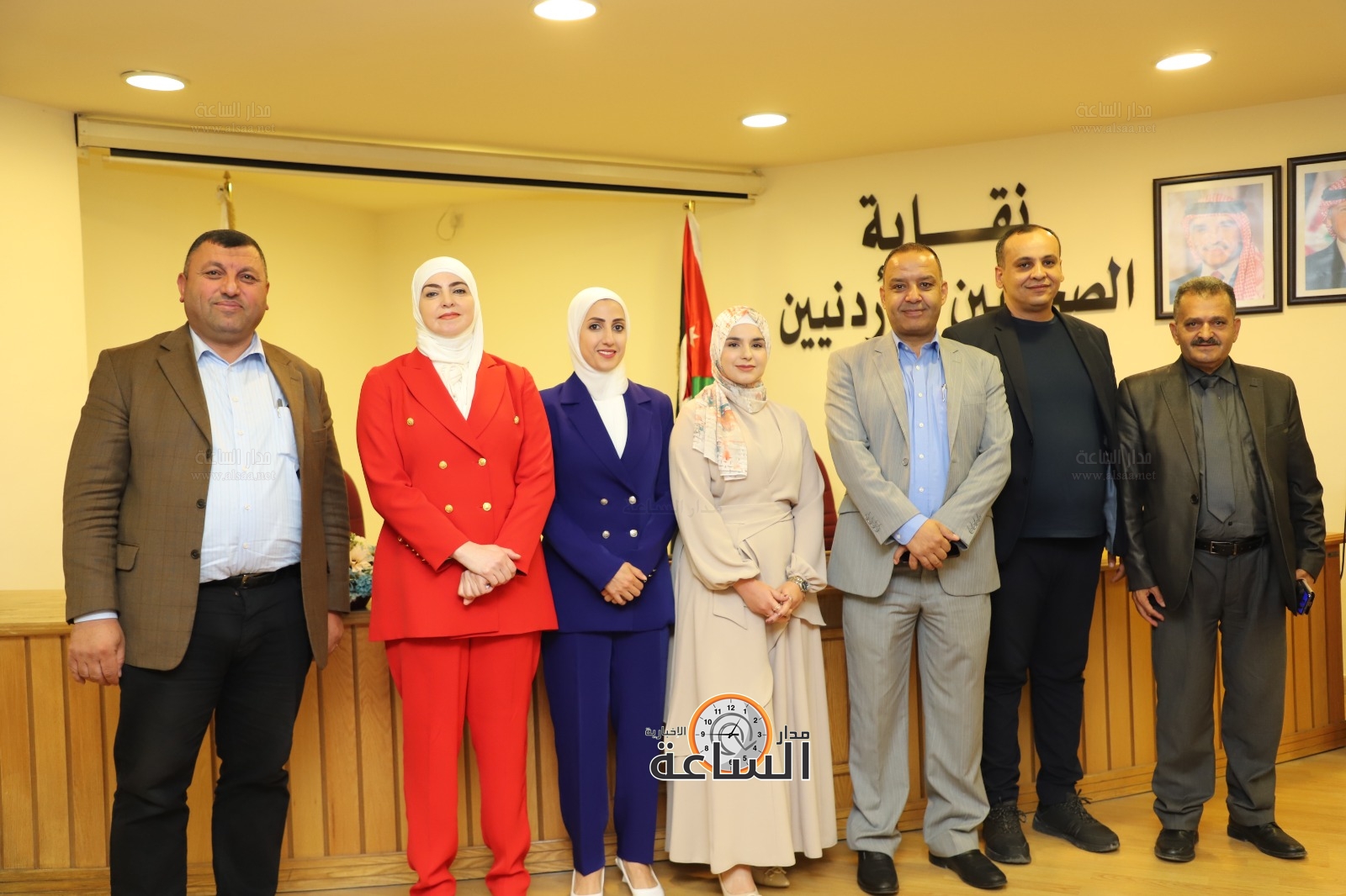 Madar Al-Saa Images 0.9577214481196323