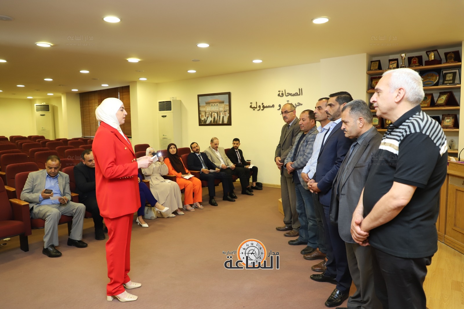 Madar Al-Saa Images 0.8796412709850259