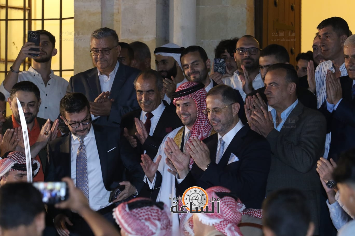 Madar Al-Saa Images 0.9683703973380076