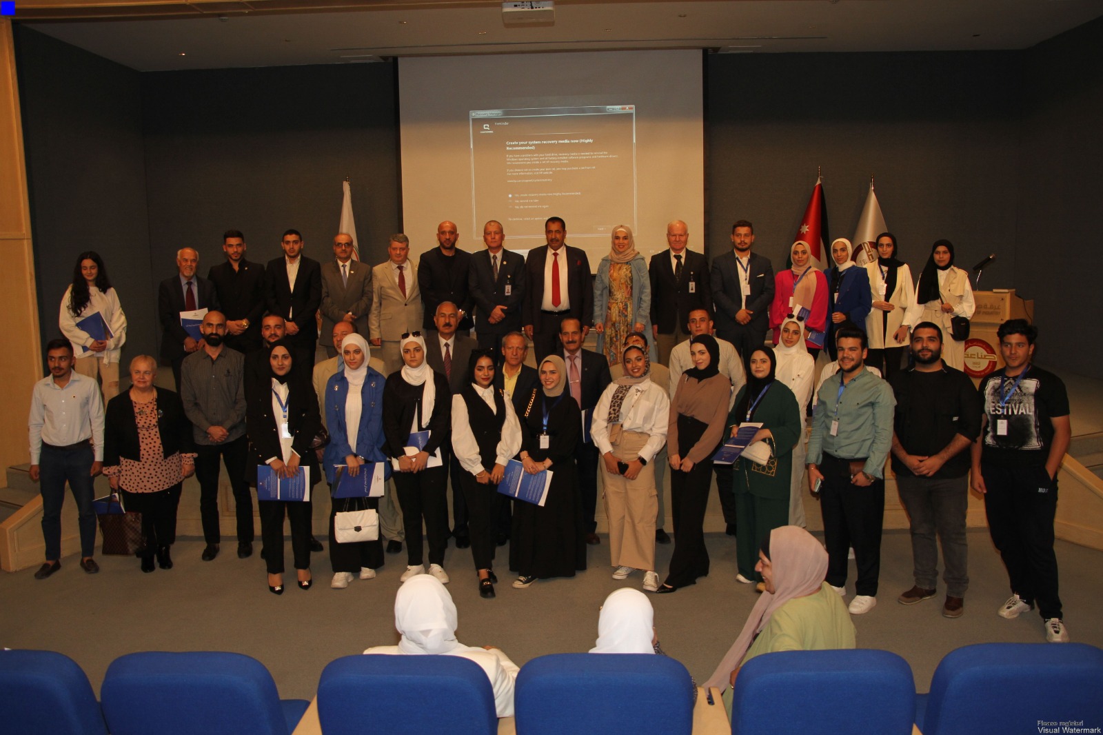 Madar Al-Saa Images 0.825101370150831