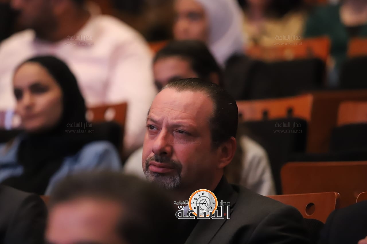 Madar Al-Saa Images 0.1725755341600843