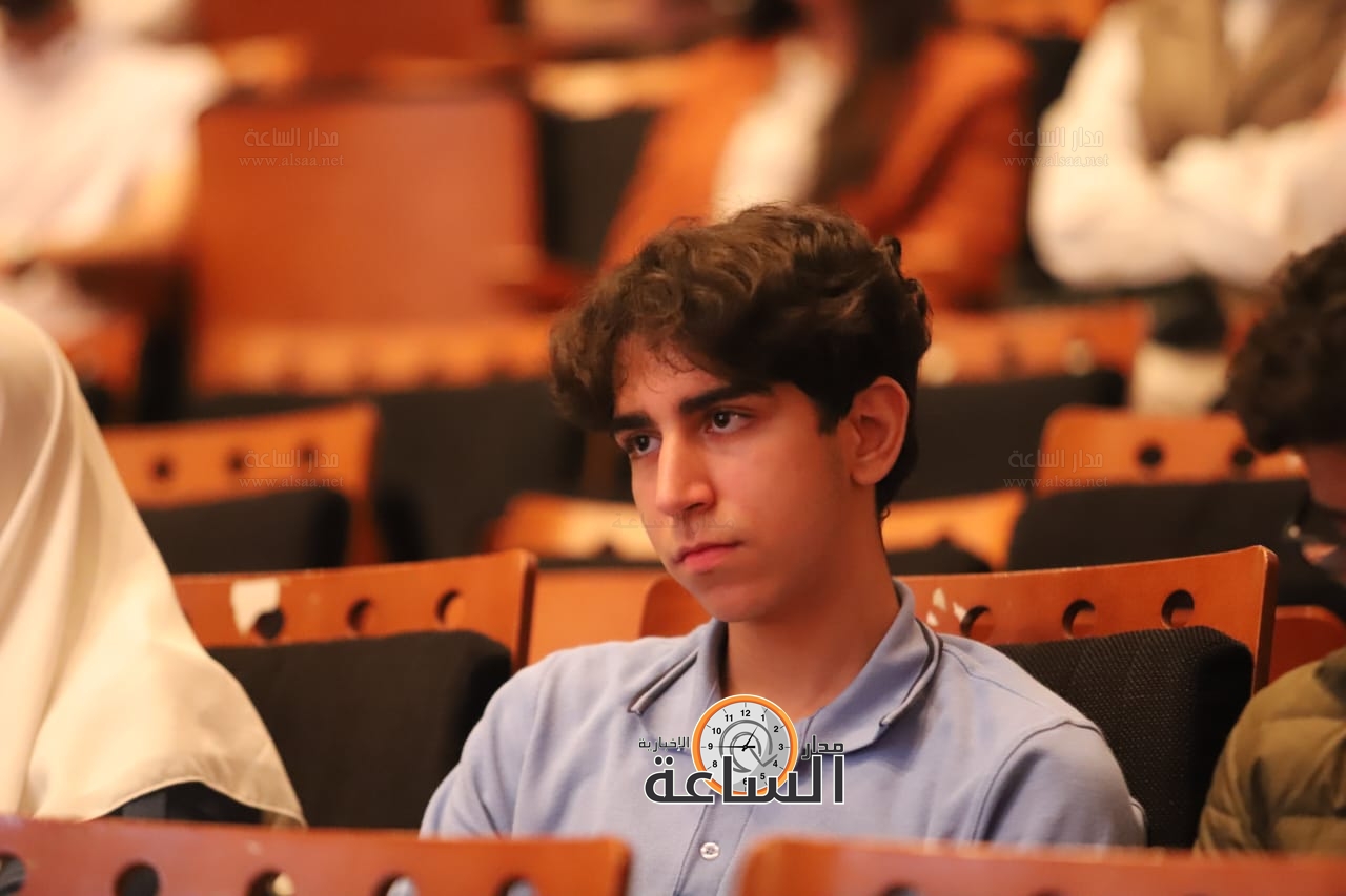 Madar Al-Saa Images 0.9577485112517434