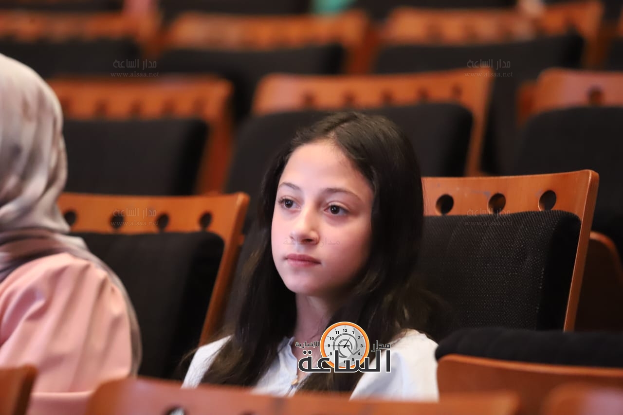 Madar Al-Saa Images 0.1394023192047178