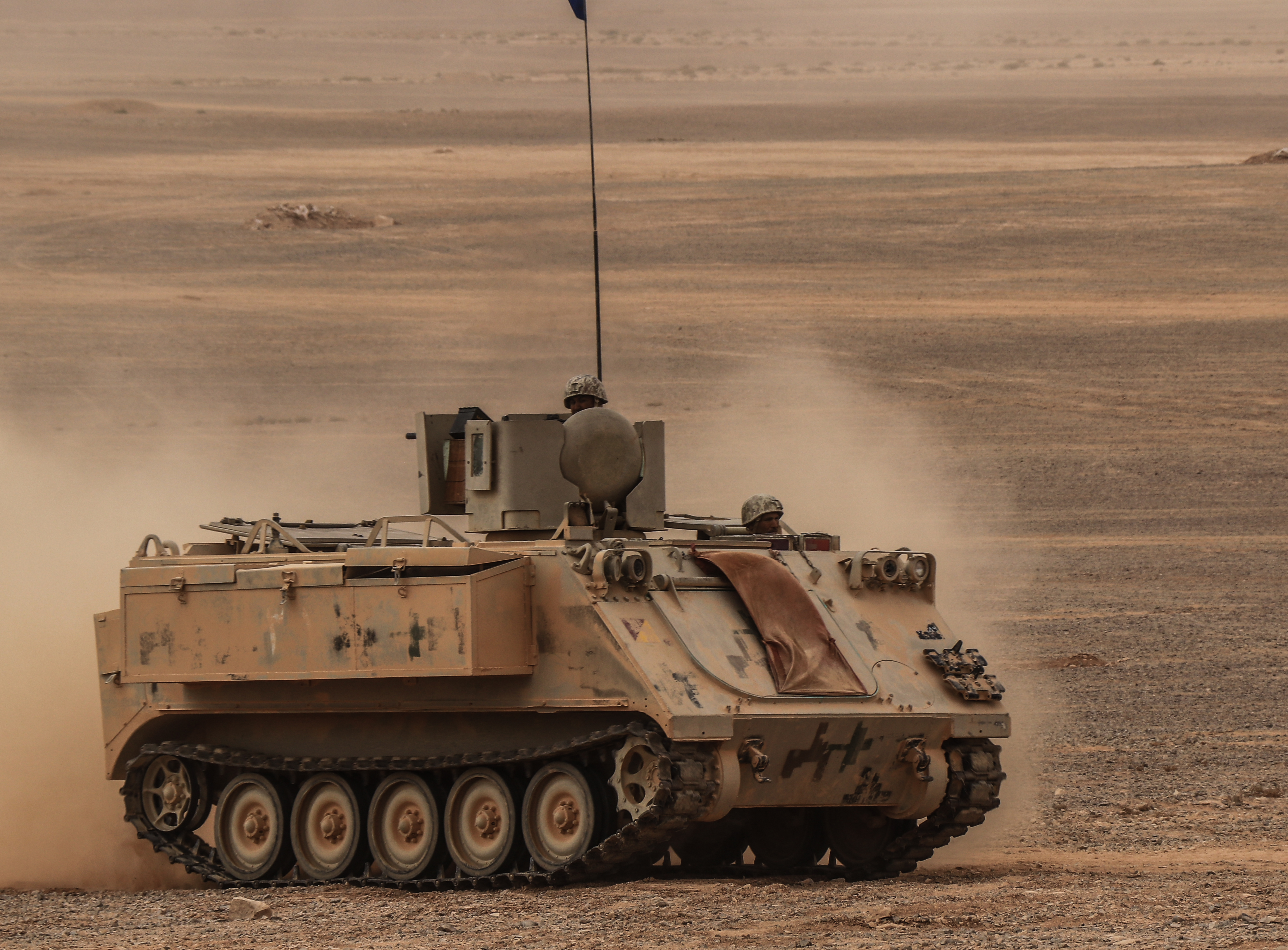 Madar Al-Saa Images 0.8984743369500876