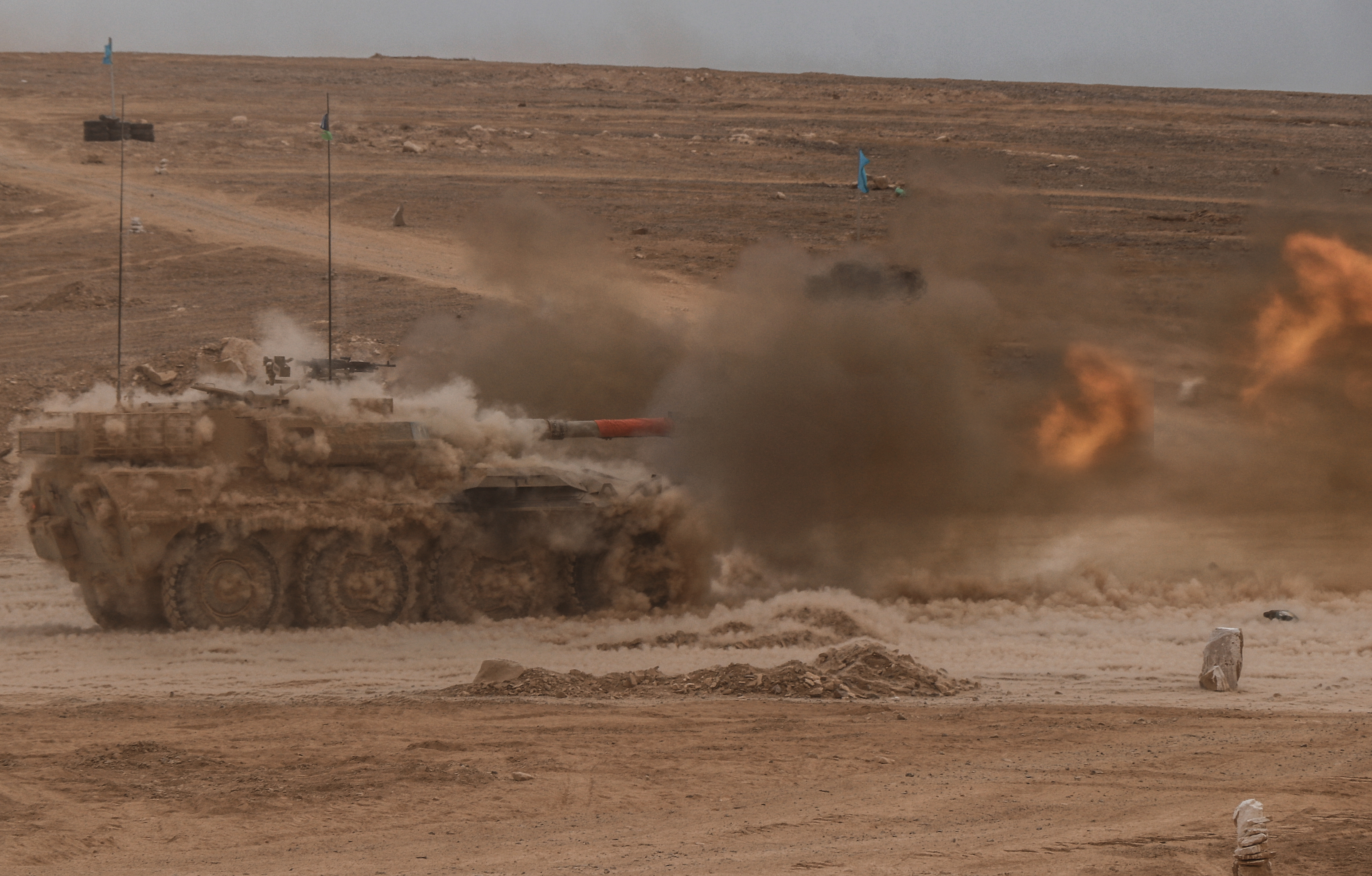 Madar Al-Saa Images 0.7946124361032363