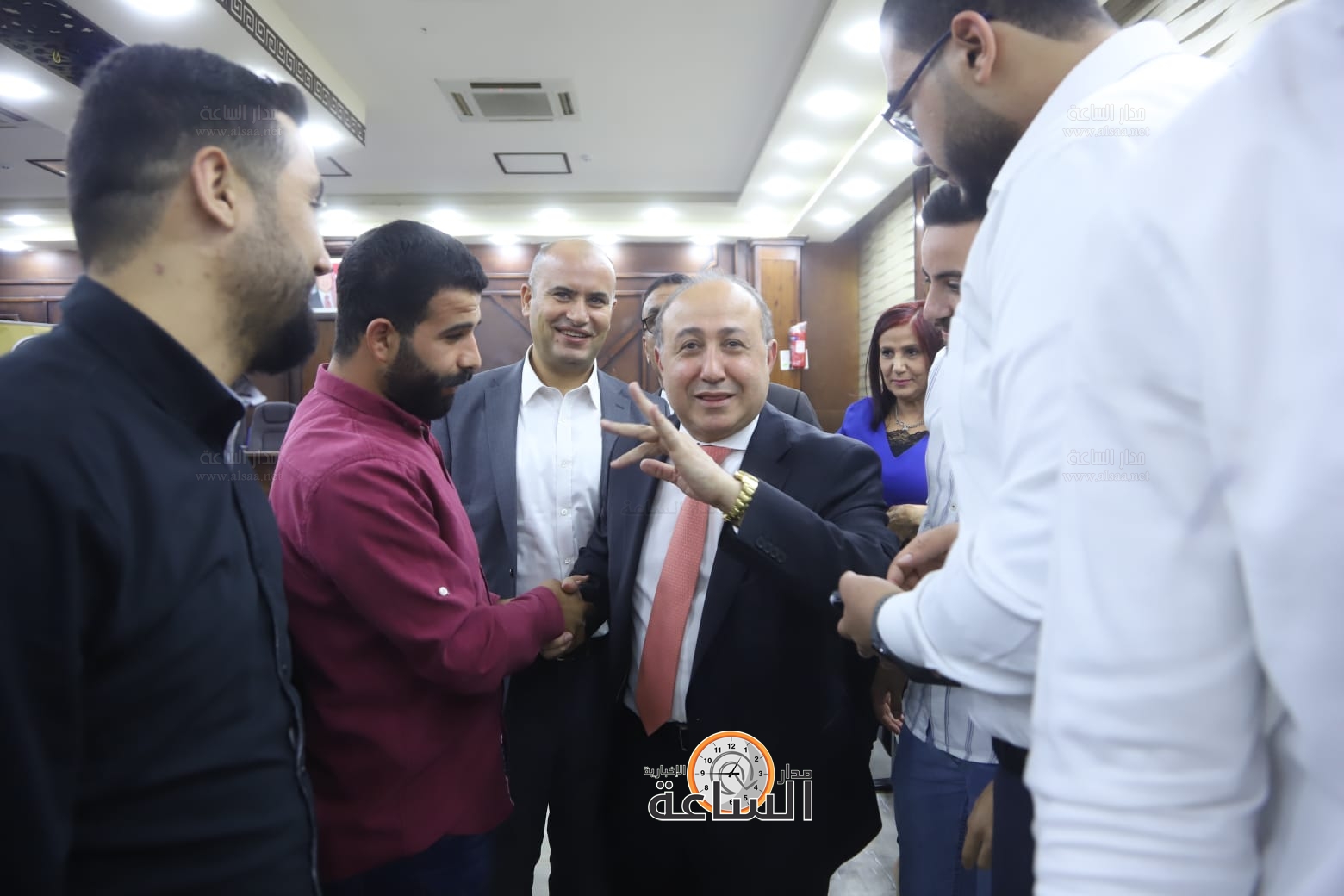 Madar Al-Saa Images 0.07107808401374482