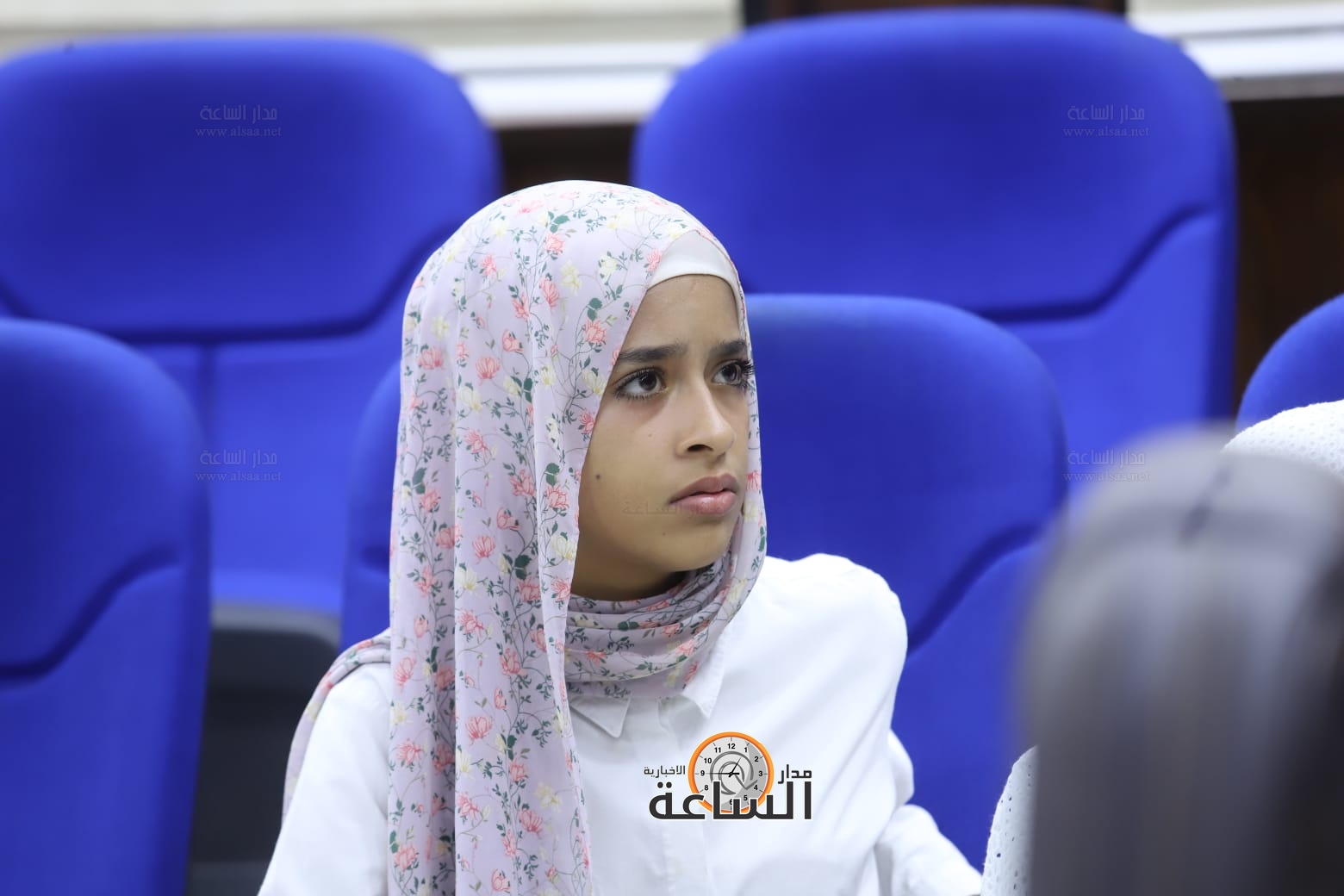 Madar Al-Saa Images 0.6477605370991621