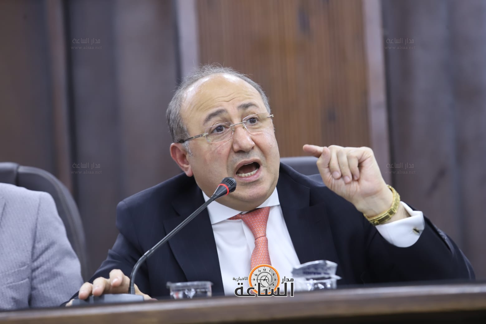 Madar Al-Saa Images 0.4705313471383723