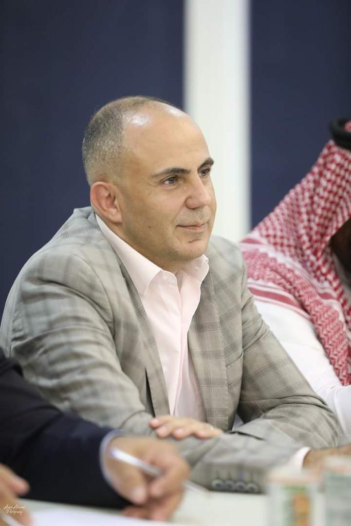 Madar Al-Saa Images 0.5608599272604132