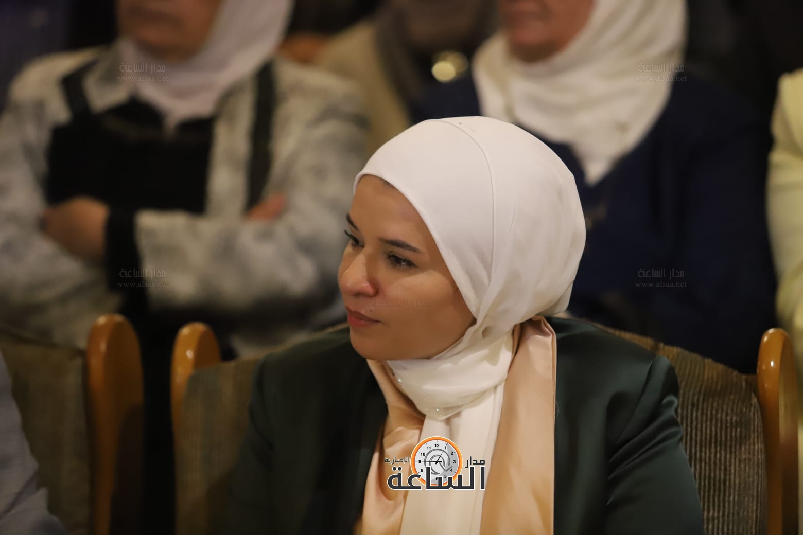 Madar Al-Saa Images 0.7862152772429742