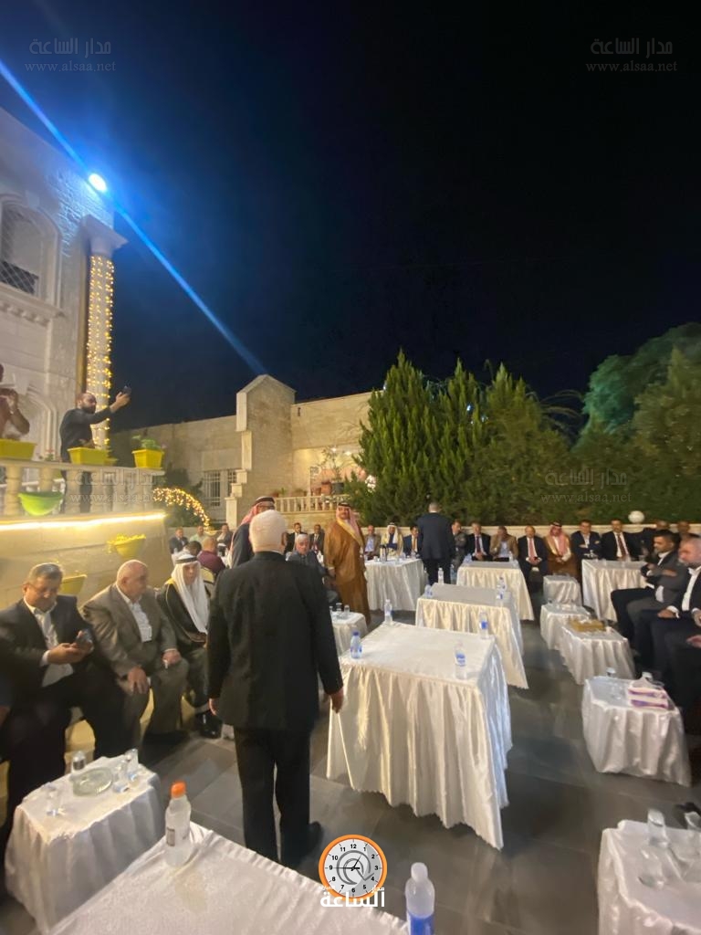 Madar Al-Saa Images 0.12053670392822213