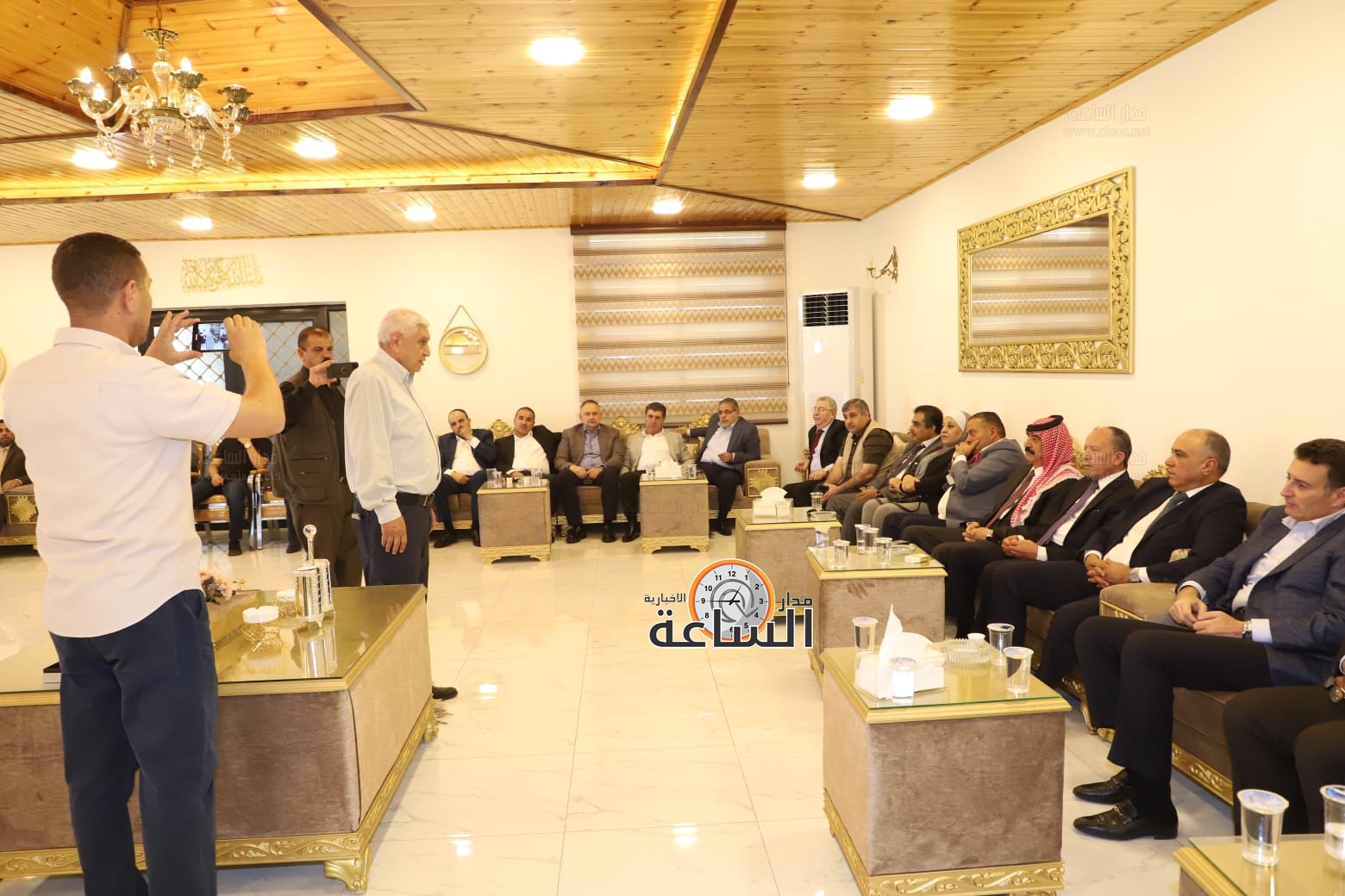 Madar Al-Saa Images 0.6422838517977247