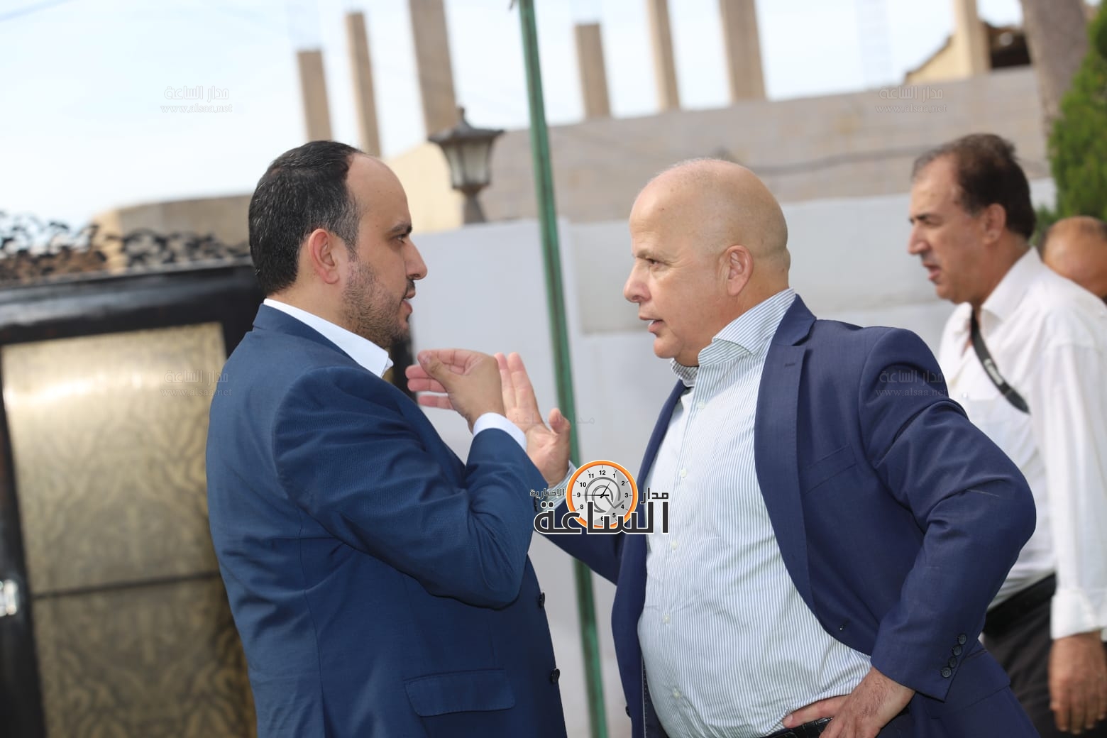 Madar Al-Saa Images 0.5583317843924158