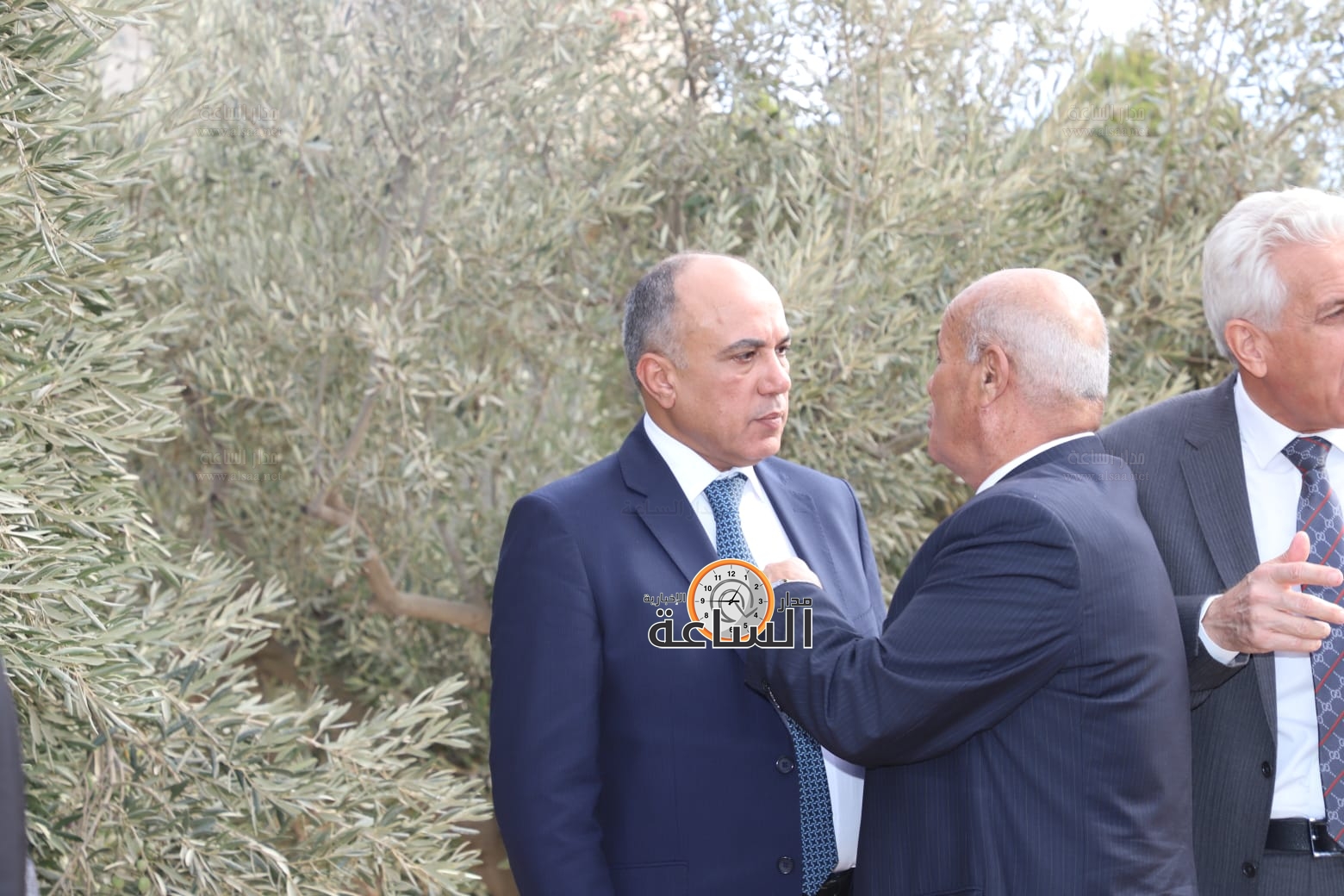 Madar Al-Saa Images 0.49968642113653416