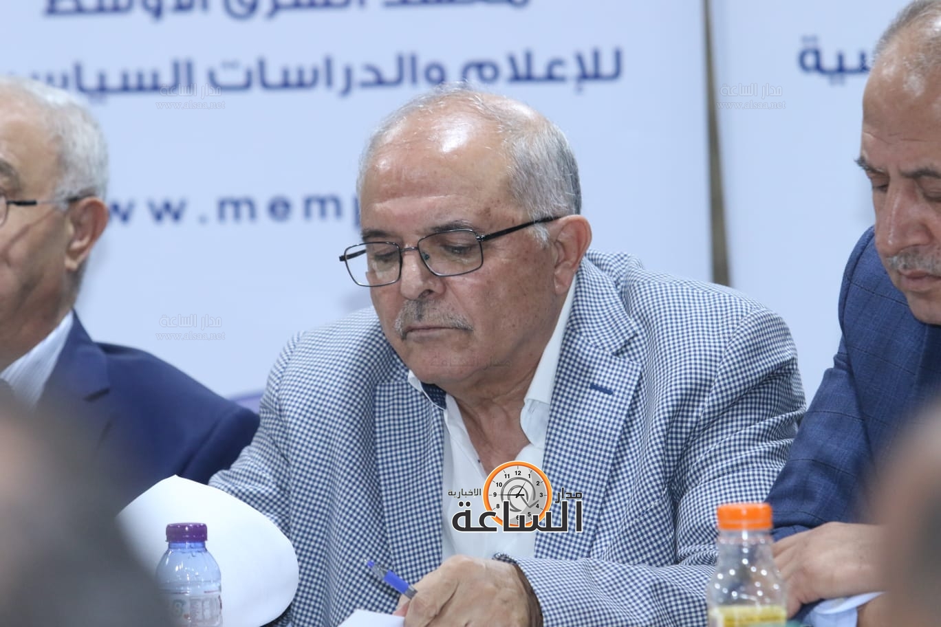 Madar Al-Saa Images 0.3004658135918572