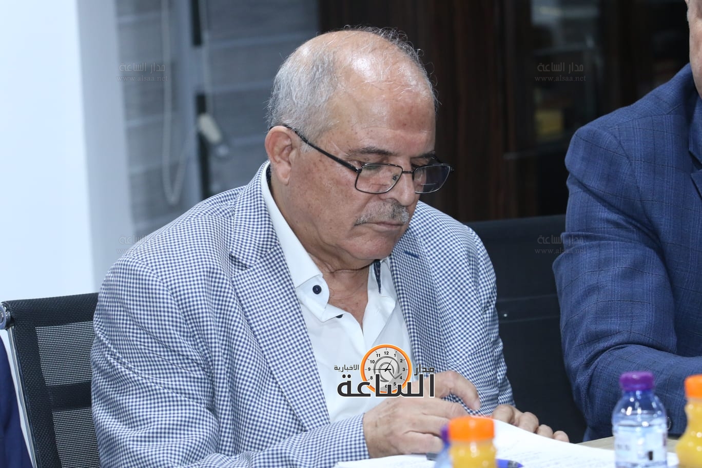 Madar Al-Saa Images 0.811458781521383