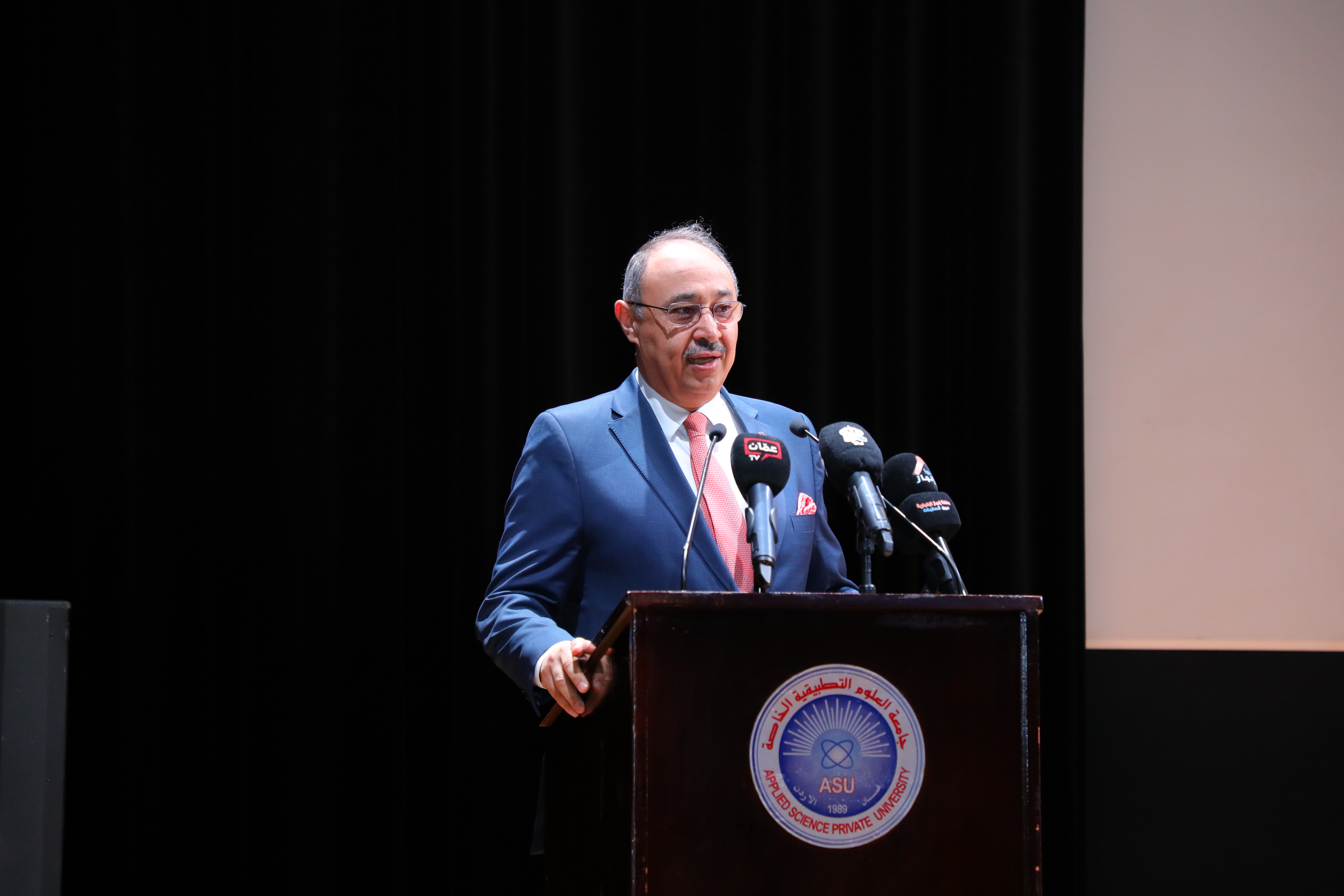 Madar Al-Saa Images 0.786257024690763