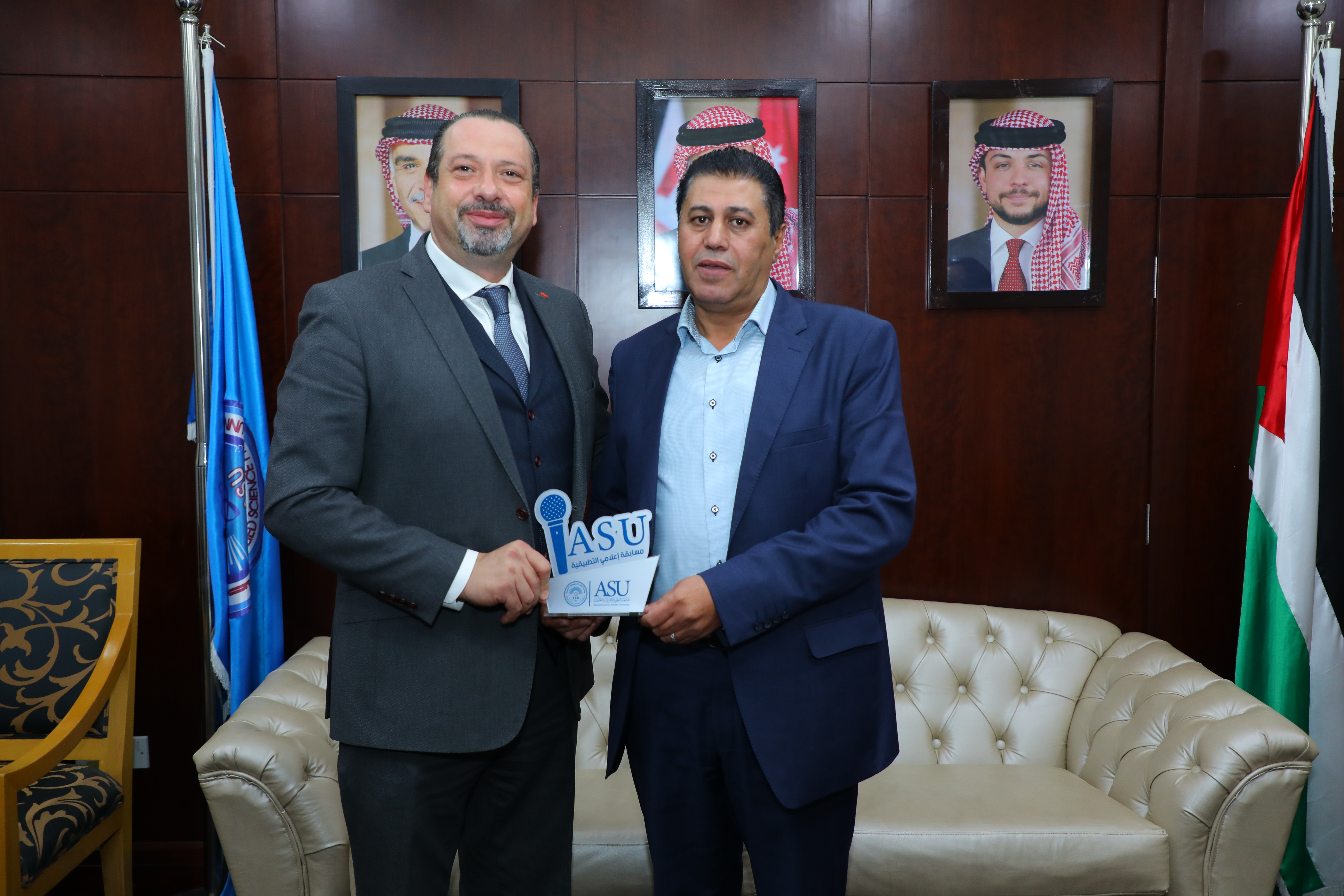 Madar Al-Saa Images 0.6547768126045983