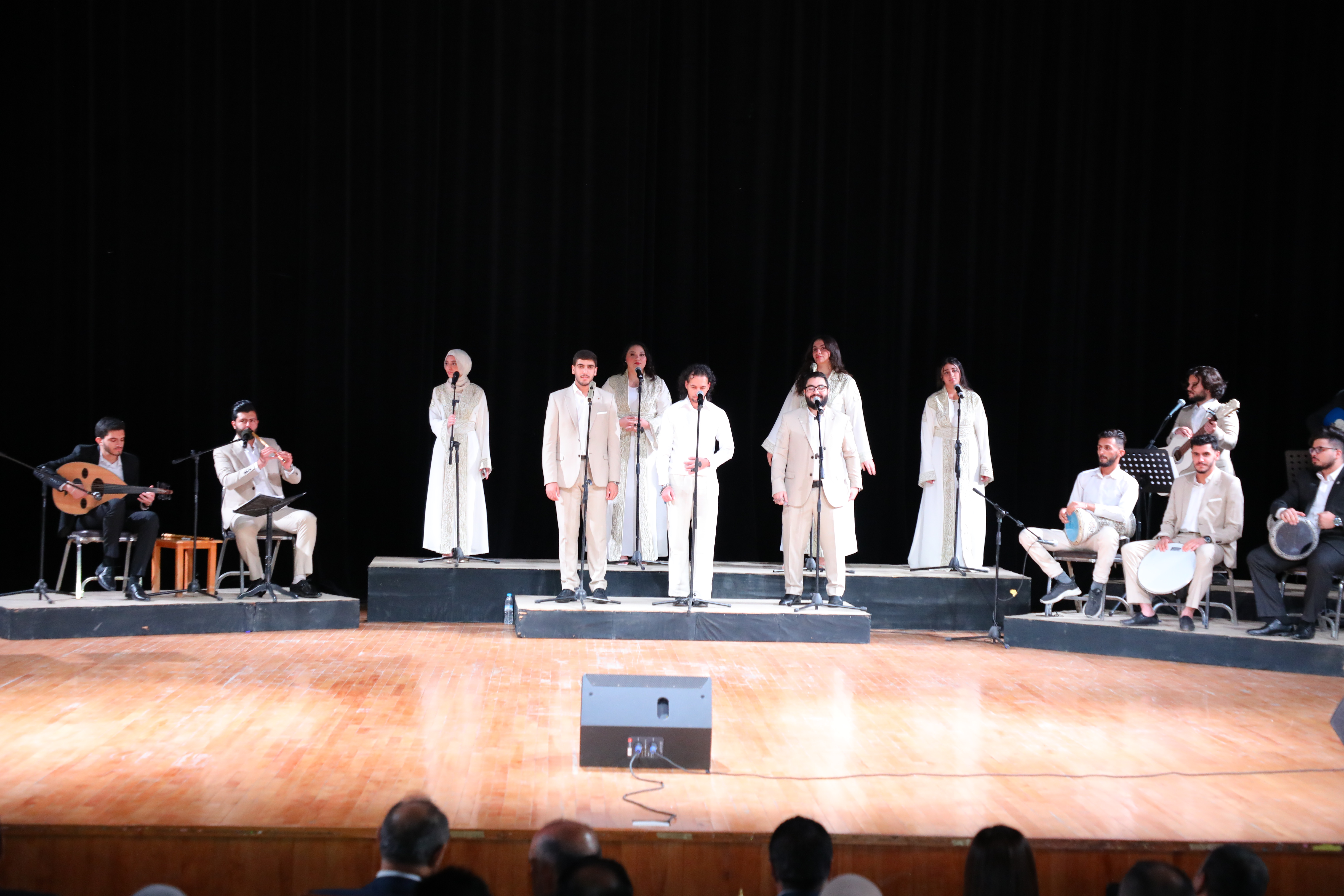 Madar Al-Saa Images 0.3154107111021909