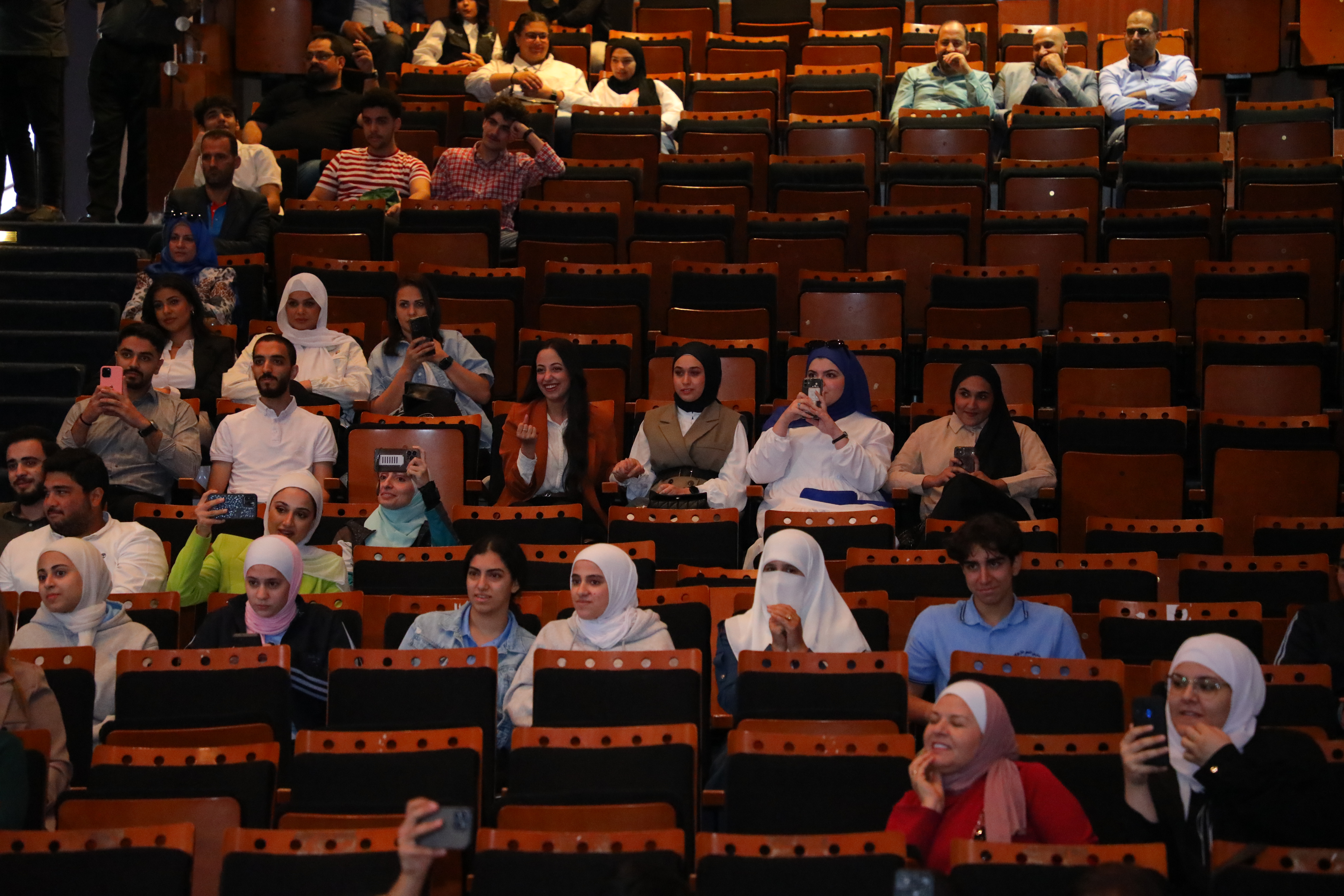 Madar Al-Saa Images 0.5925243711855805