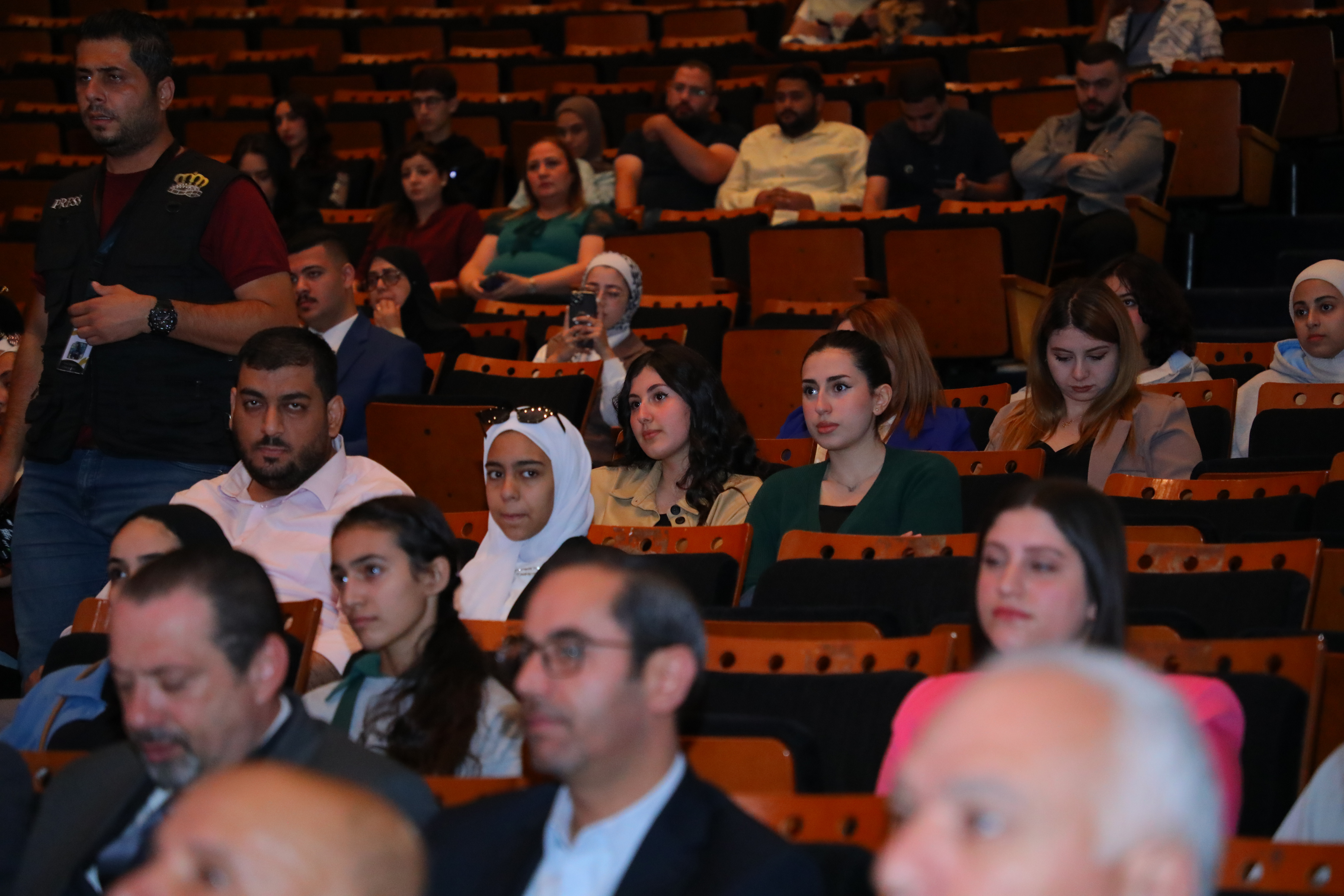 Madar Al-Saa Images 0.4029769910791998