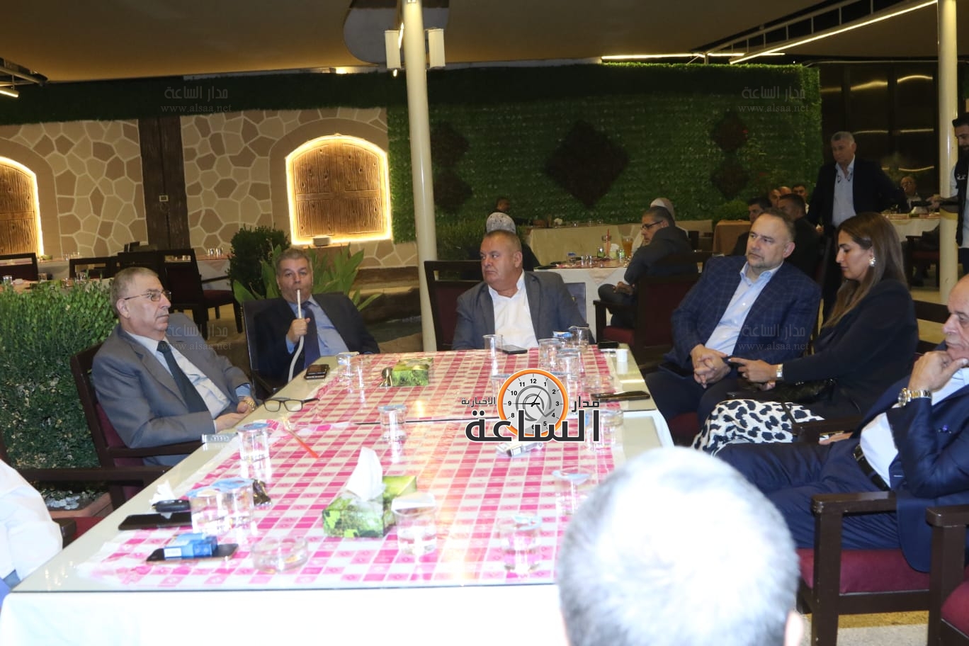 Madar Al-Saa Images 0.5103478779349386