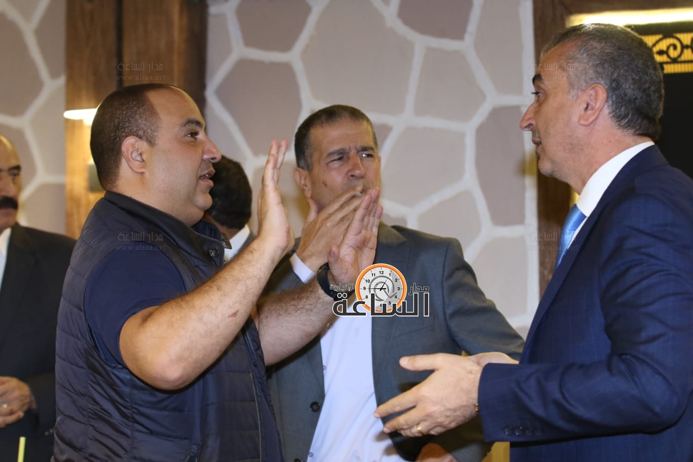 Madar Al-Saa Images 0.6688777596132396