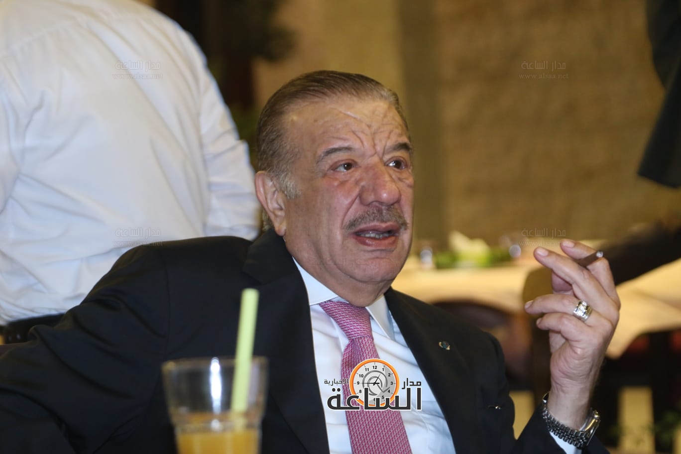 Madar Al-Saa Images 0.42128683747677353