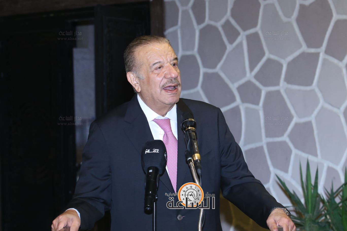 Madar Al-Saa Images 0.42667448014817033