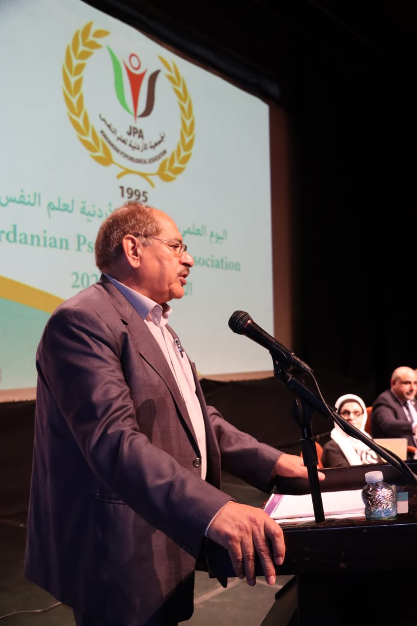 Madar Al-Saa Images 0.5872072143024454