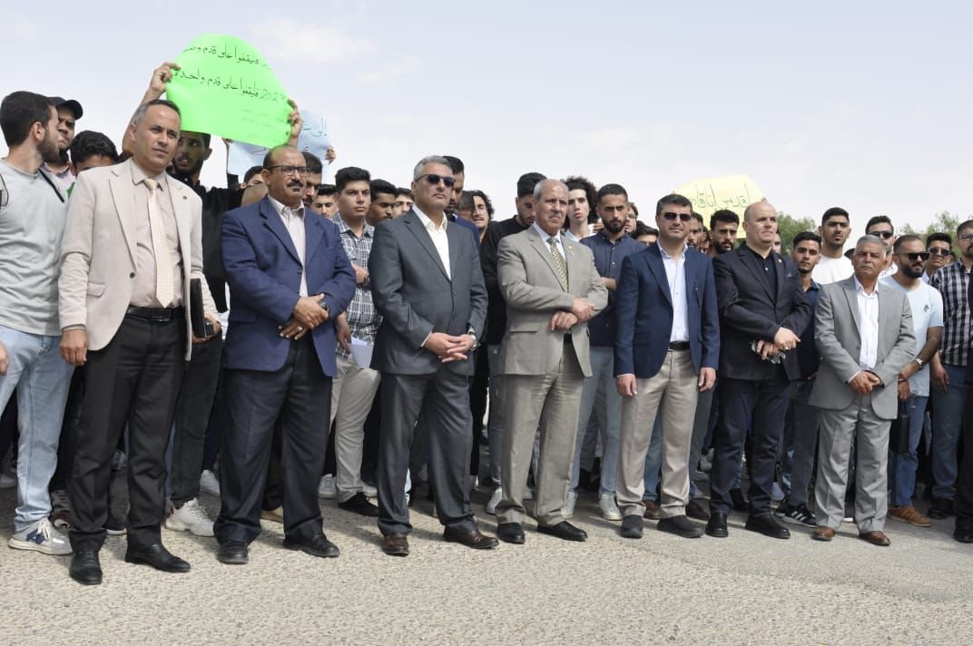 Madar Al-Saa Images 0.880494126901336