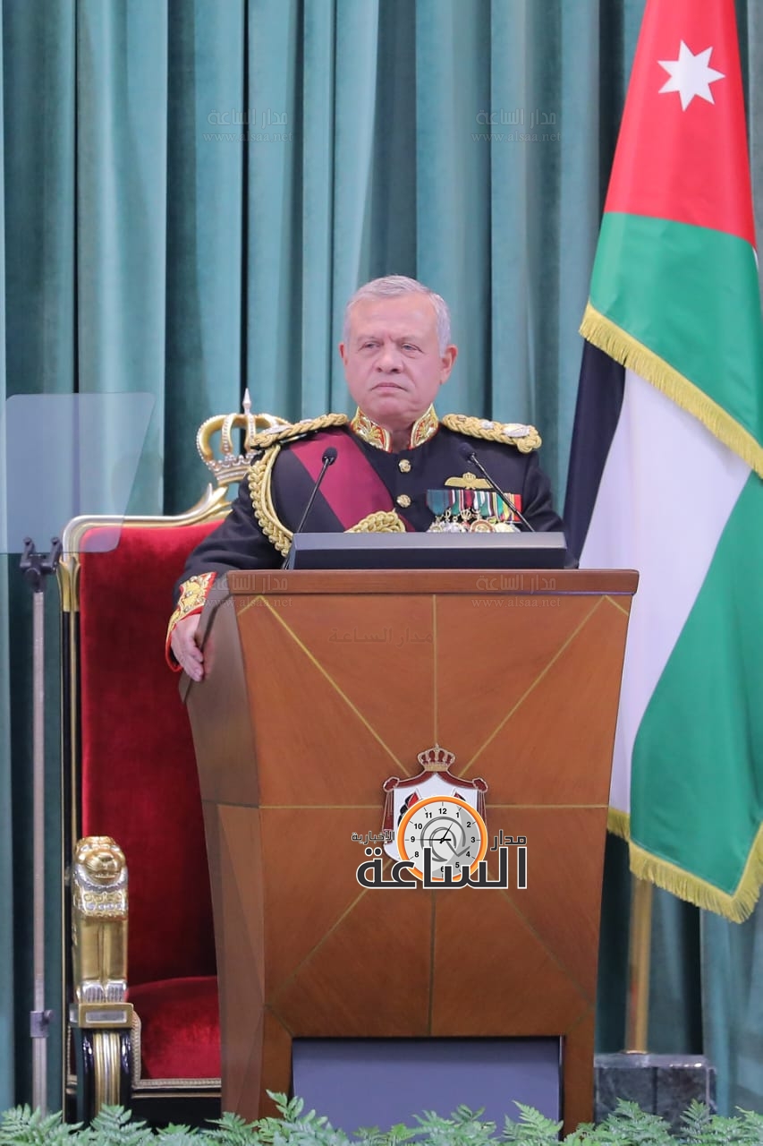 Madar Al-Saa Images 0.4879884581233609