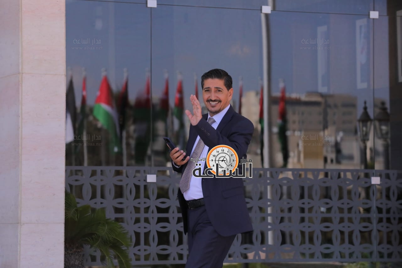 Madar Al-Saa Images 0.22895434820928906