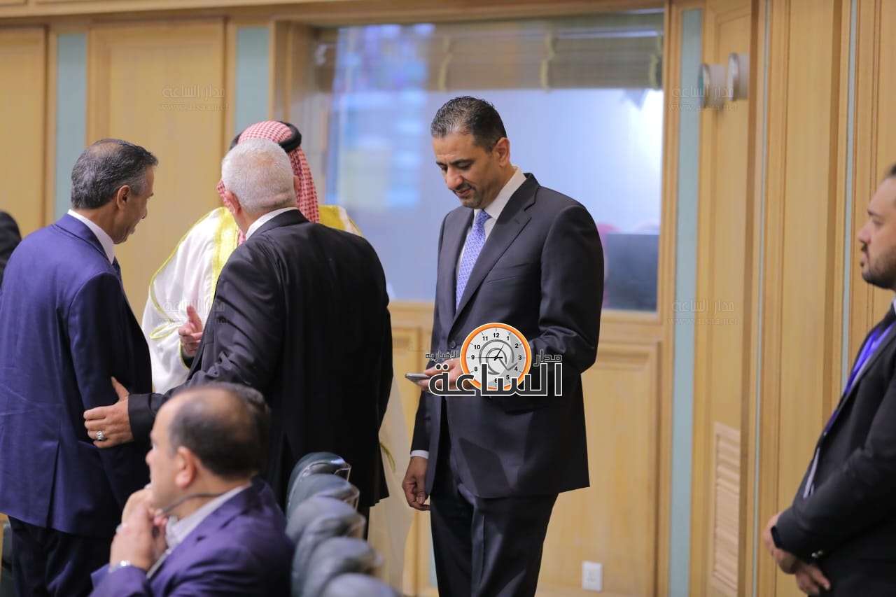 Madar Al-Saa Images 0.8119480832225072