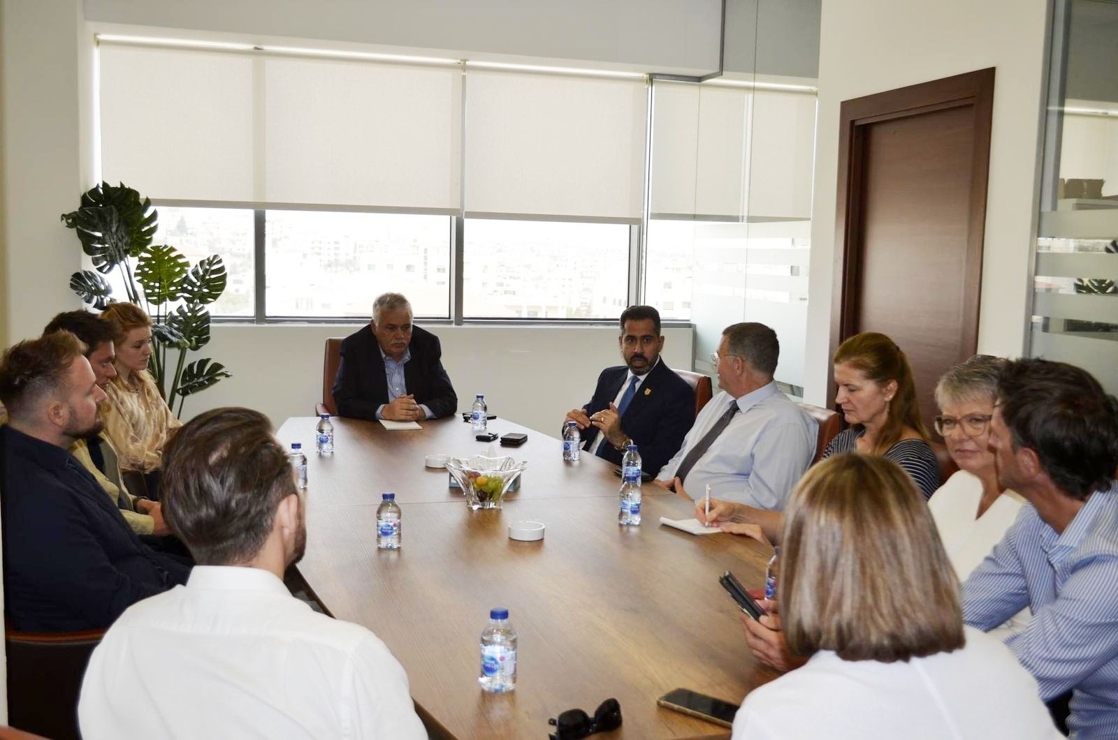 Madar Al-Saa Images 0.053195800630941426