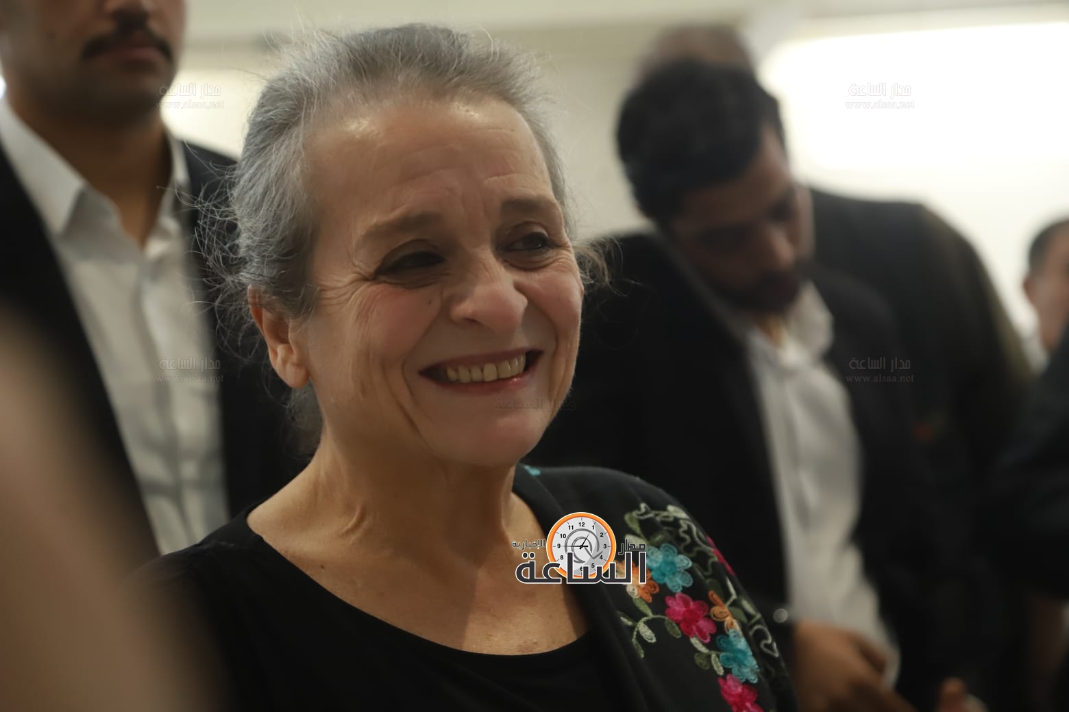 Madar Al-Saa Images 0.25082605832489446