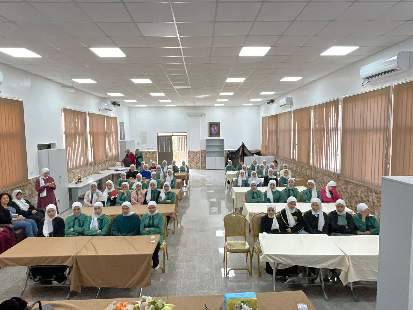 Madar Al-Saa Images 0.2586907285896325