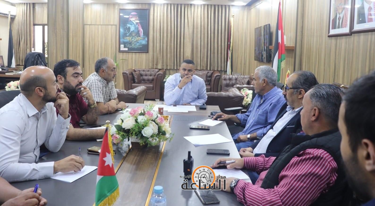 Madar Al-Saa Images 0.994064044556751