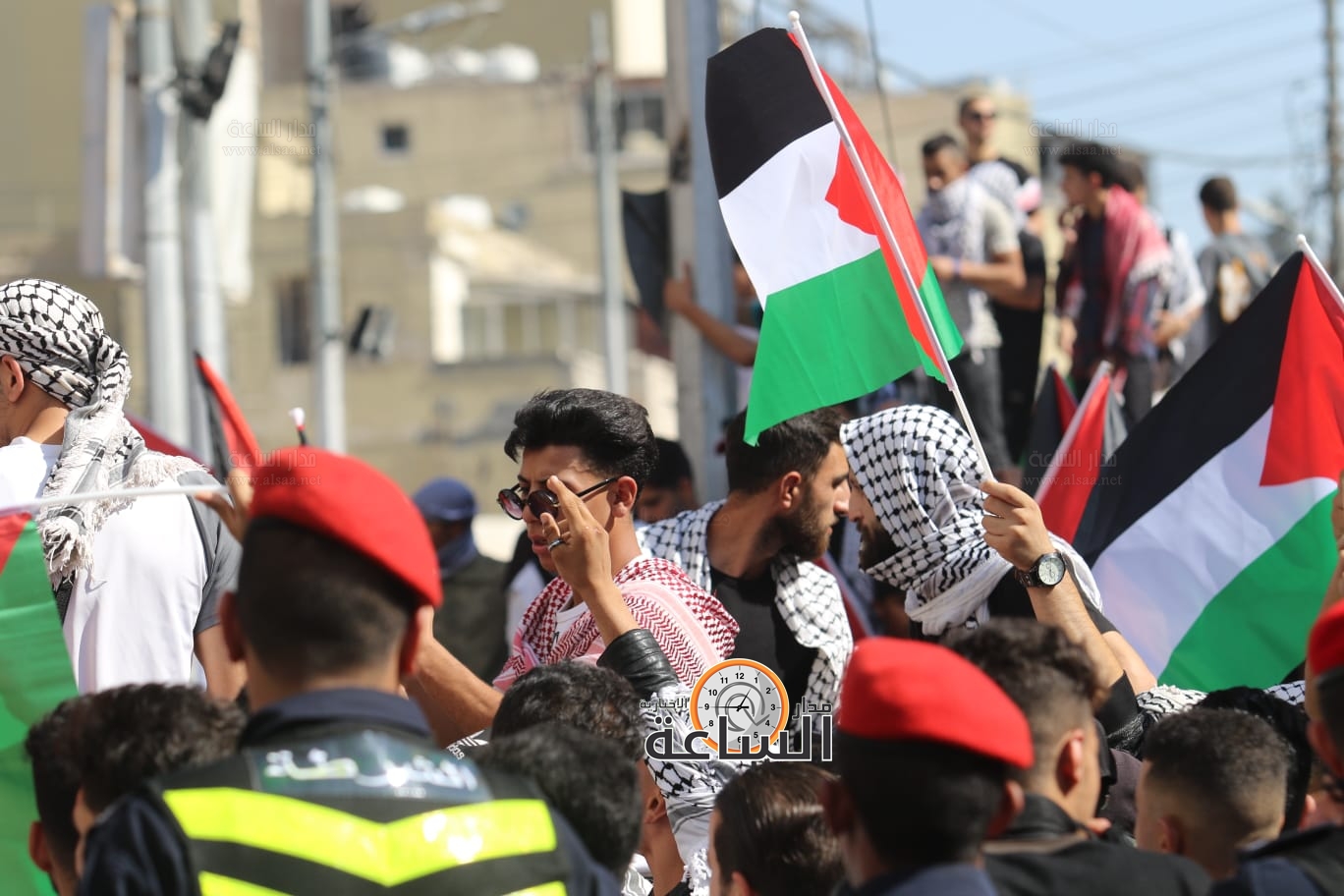 Madar Al-Saa Images 0.3230960068734168