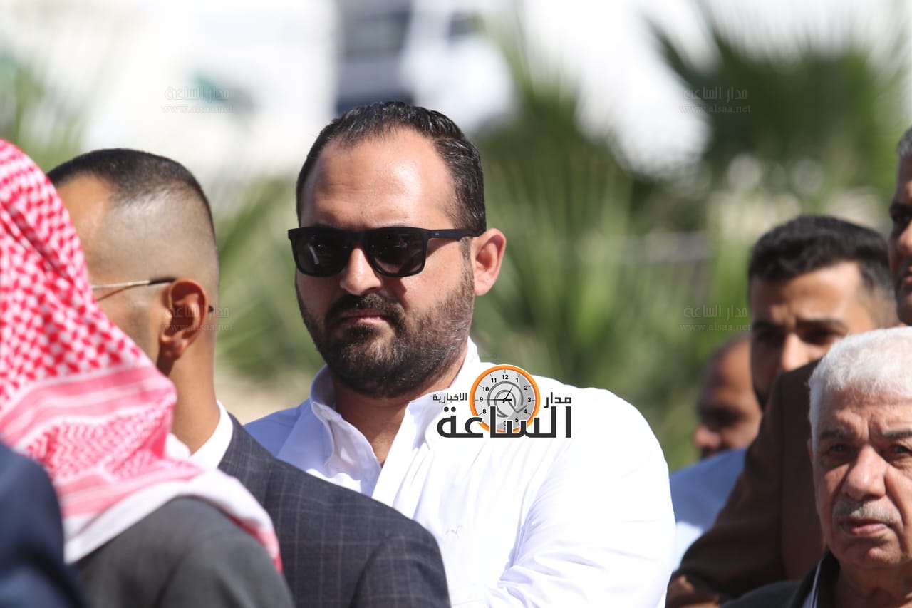 Madar Al-Saa Images 0.35314591598818235