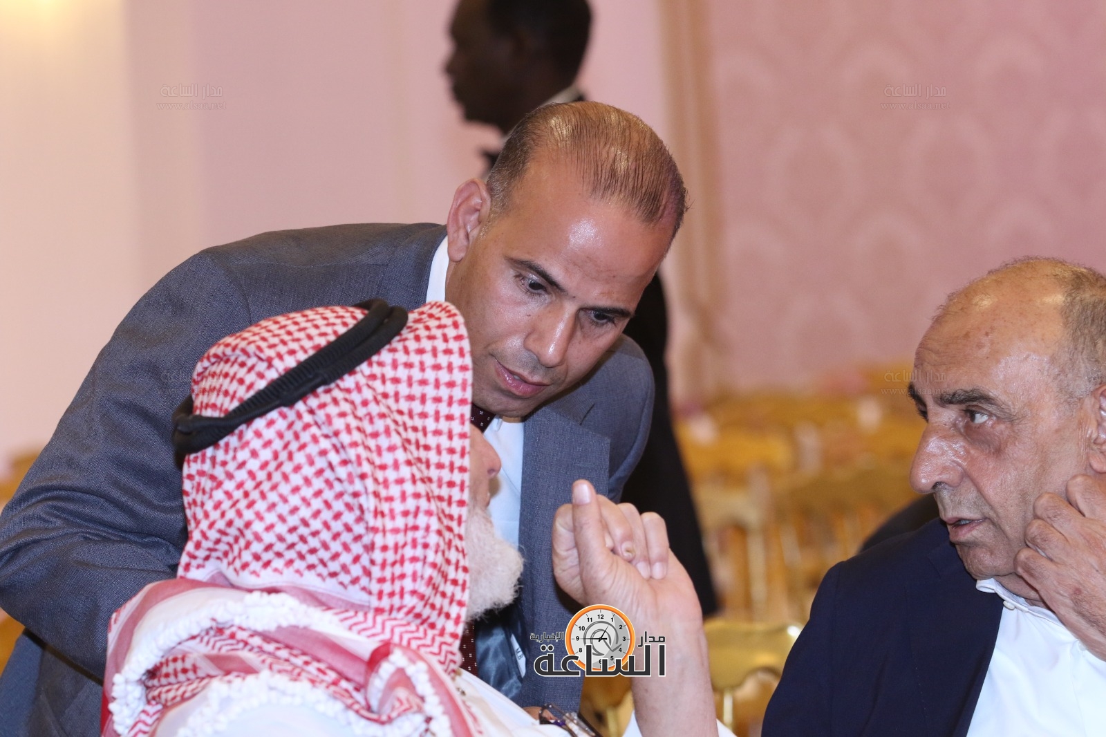 Madar Al-Saa Images 0.1582966215100563