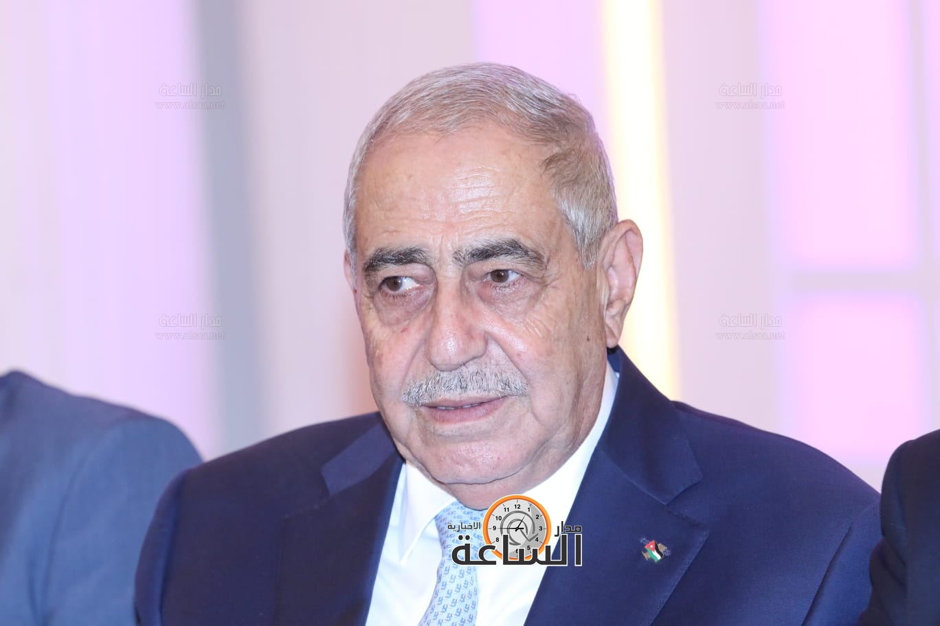 Madar Al-Saa Images 0.6181323123824722