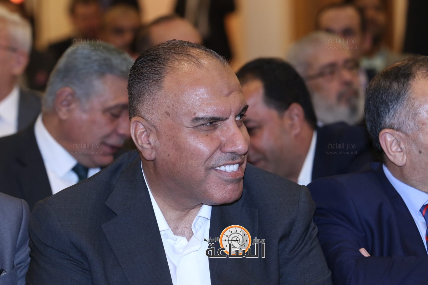 Madar Al-Saa Images 0.3791690610864584